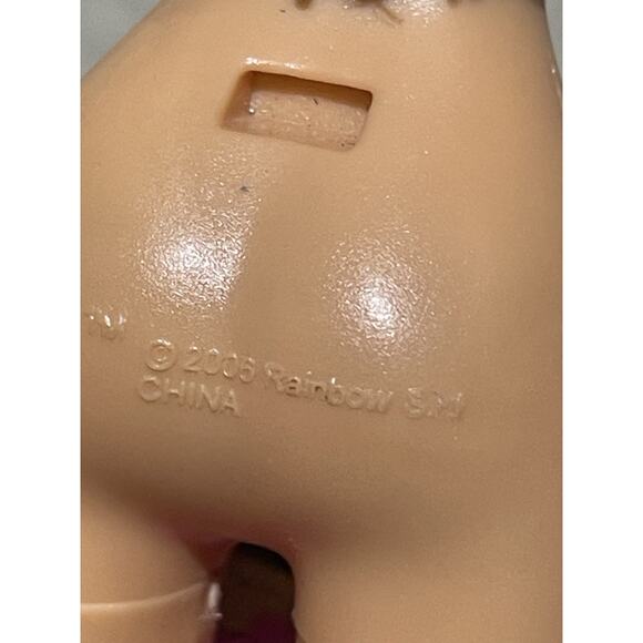 Winx Club Flutter Magic Flora Doll WORKING Mattel 2006 No Wings - Picture 5 of 6